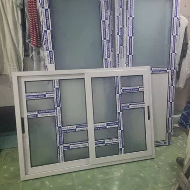 Realizamos todo tipo de diseños modernos en carpintería de aluminio 🪟 y cristal 🔮 *Llena de estilo y vida tú hogar*🏘️ - Img 118990642