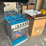 C0001 Cocina con horno de 24” Royal - Img 55465613
