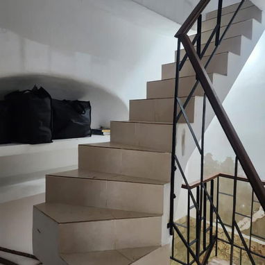 🏠 Casa en venta de 2 cuartos en Centro Habana, Los Sitios. Tiene gas de la calle y otras comodidades - Img 121606146