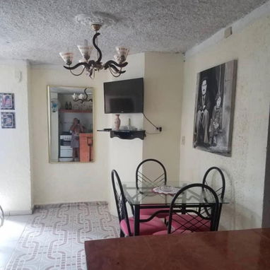 📱 Casa en Varadero: 5 habitaciones con baño privado a pasos de la playa - Img 118280446