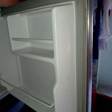 Minibar, sólo 2 meses de uso - 2/3