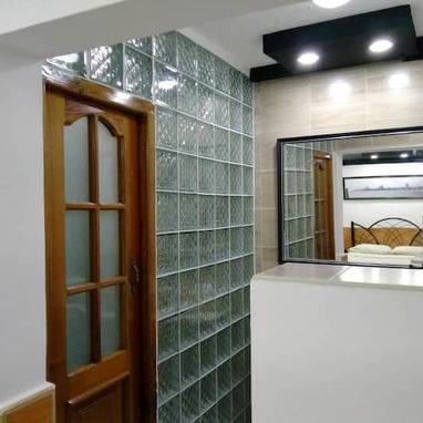 Renta de habitación por horas. Playa, a una cuadra del Puente Almendares. Habitación con entrada independiente y patio. - Img 117466947