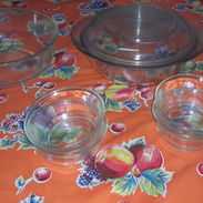 Vasos , dulceras , ropa , zapatos, sandalias practicas, bucaro , vanity de niña , pañales de adultos - Img 57193036