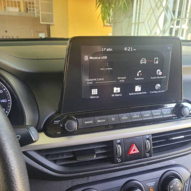 Se vende carro marca Kia en perfecto estado llamar al ☎️ 53577840 - 2/6