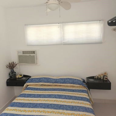 Cod.Z 🏝️Hostal de renta en Santa Marta .3 habitaciones . Habitación suite y 2 Habitaciones standart . Disponible - Img 120352130