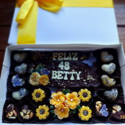 Caja de bombones especial para Aniversarios - Img 57780842
