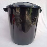 🗑️ Cesto Multiuso con Tapa 10L – Práctico y Resistente. 📞56249037 - Img 54489032
