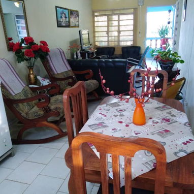 Vendo o permuto apartamento de 3 cuartos Marianao - Img 120578316