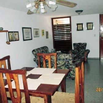 🏠 4 yatak odalı ev, uzun süreli kiralama için uygundur. Uluslararası öğrenciler için idealdir. şimdi rezervasyon yap - Img 120439371