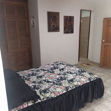 Se vende casa súper grande de 3 cuartos - 10/10