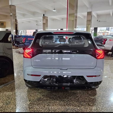 Carro Marca Arcfox SUV 100 % eléctrico - Img 125848678