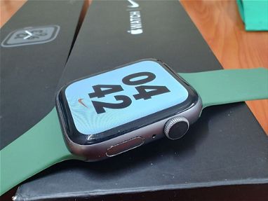 Apple Watch Serie 4.Nike Edition.Bateria 88% - Img 67138268