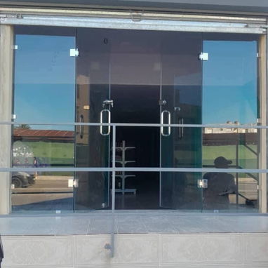 Realizamos todo tipo de trabajo de carpintería de aluminio y cristal - Img 126007404