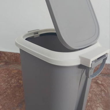 Cesto de basura con doble tapa. - Img 125322288