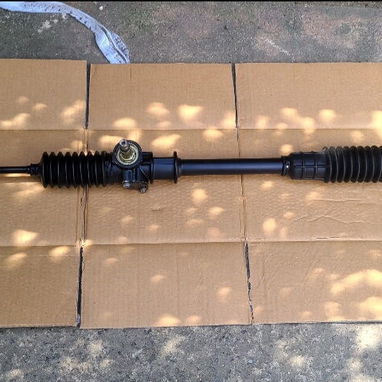 Se vende cremallera mecanica de Fiat UNO - 7/8