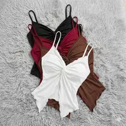 Tops en tendencia - Img 52915651