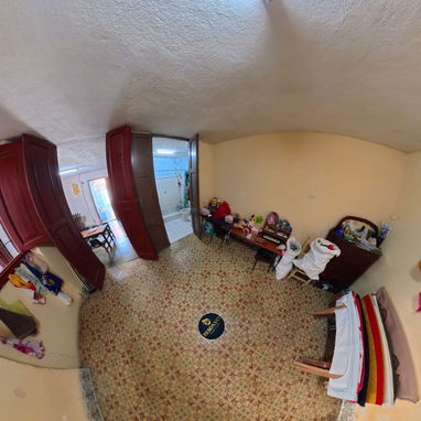 🏠 CASA INDEPENDIENTE EN 10 DE OCTUBRE (A 2 CUADRAS DE LA AVENIDA PRINCIPAL) - 8/10