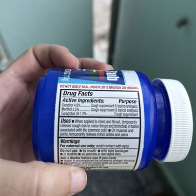 Vendo mentol con eucalipto (Chest rub y Vapo rub) en 5 usd o al cambio cada uno - Img 127561753