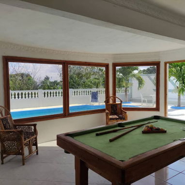 📱 Villa de Lujo con Piscina y Billar a Pasos de la Playa en Guanabo - Img 116116090