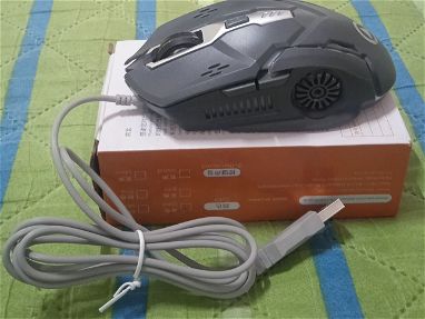 Mouse gamer,, RGB,,, de 6 botones,, nuevo en caja,,, precio 3500 cup - Img main-image-46126696
