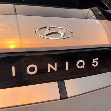 SE VENDE AUTOMÓVIL (CARRO) Hyundai IONIQ 5 2024 - 7/8