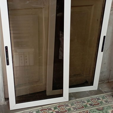 SE VENDEN 2 VENTANAS DE ALUMINIO 1.3 X 1.3 MTS, VIDRIO COLOR BRONCE - 2/2