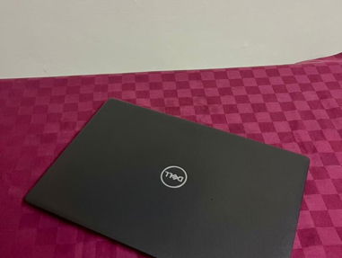 Laptop Dell i5-9na H con 16/256 - Img 68097037