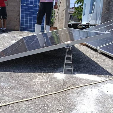 Base tipo torre para panel solar. - Originales de aluminio. - 3/4