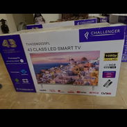 Smart tv 43 challenger con soporte a la pared - Img 55570328