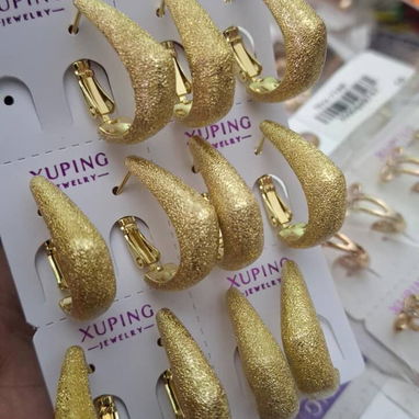 Argolla de aretes - 8/10