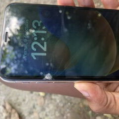 Vendo iPhone X unik detalle lo k se ve en foto no influye en nada - 3/3