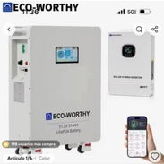 Kit solar marca Eco Worthy de inversor de 6kw 110 y 220v con bateria de 16kwh 51.2v y 314ah nuevo en caja R - Img 58093602