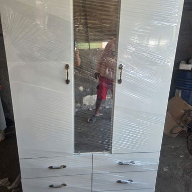 Cómodas o gaveteros, escapartes, vanity o coqueta, multimuebles - Img 123537067
