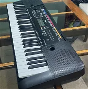 Piano eléctrico Yamaha, en perfectas condiciones - Img 45898785