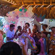 Compañía para cumpleaños y eventos - Img 57161821