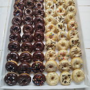 Minidonas 🍩 en Chocolates Alile - Img 53029589
