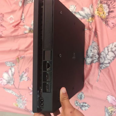 PS4 con dos mandos y un 1tb de disco!!!! - Img 123706060
