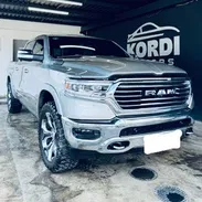 80000usd Dodge Ram 1500, FULL LIMITED sigue dominando el mercado de camionetas pickup con su combinación de potencia - Img 53638519