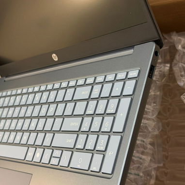320USD Laptop HP (NUEVA EN SU CAJA) N200 - Img 124183240