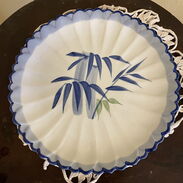 Juego de platos y ensaladera de porcelana china - Img 45614761