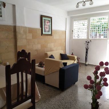 Renta de apartamento en vedado 2 cuartos - Img 119464361