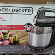 Merenguera/ batidora de pedestal y manual black and Decker - Img 55726676