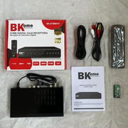 Cajita Decodificadora BKome Incluye cable de audio y vídeo y HDMI - Img 56102894