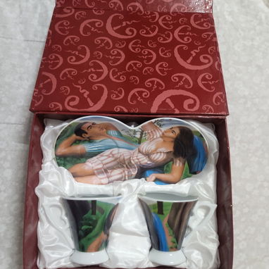 Adornos (figuras) y juego de tazas - 3/4