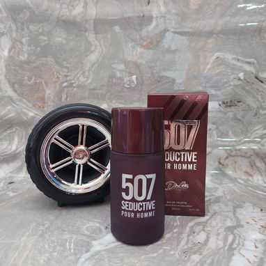 Perfumes de mujer y hombre - 7/10