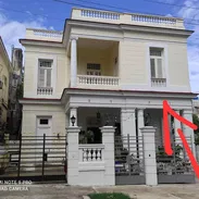 🏡¡EN VENTA HERMOSA CASA EN 2DO PISO EN EL VEDADO! - Img 56759554