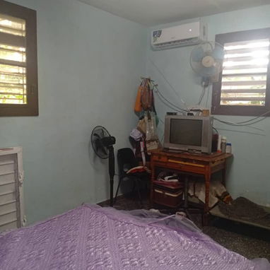 🏡🚨 📢 SE VENDE CASA TOTALMENTE INDEPENDIENTE EN LAWTON, MUNICIPIO 10/10 - 8/10