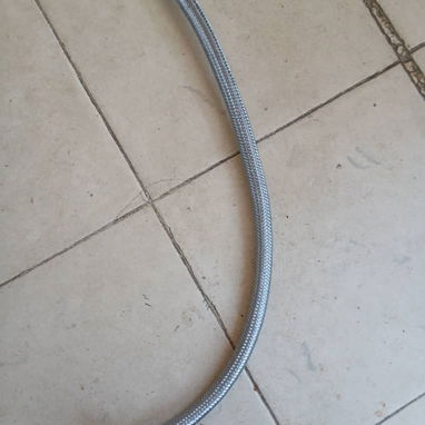 Latiguillos de 1/2 × 3/8  y 1/2 x 3/4 - 2/2