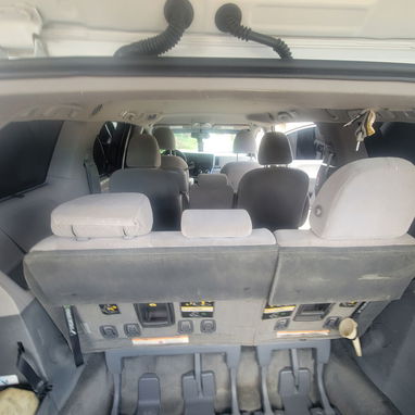 Se vende Toyota Sienna - 3/9