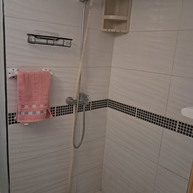 Renta de Casa en Marianao, límite con Playa (excelente ubicación) - 8/9